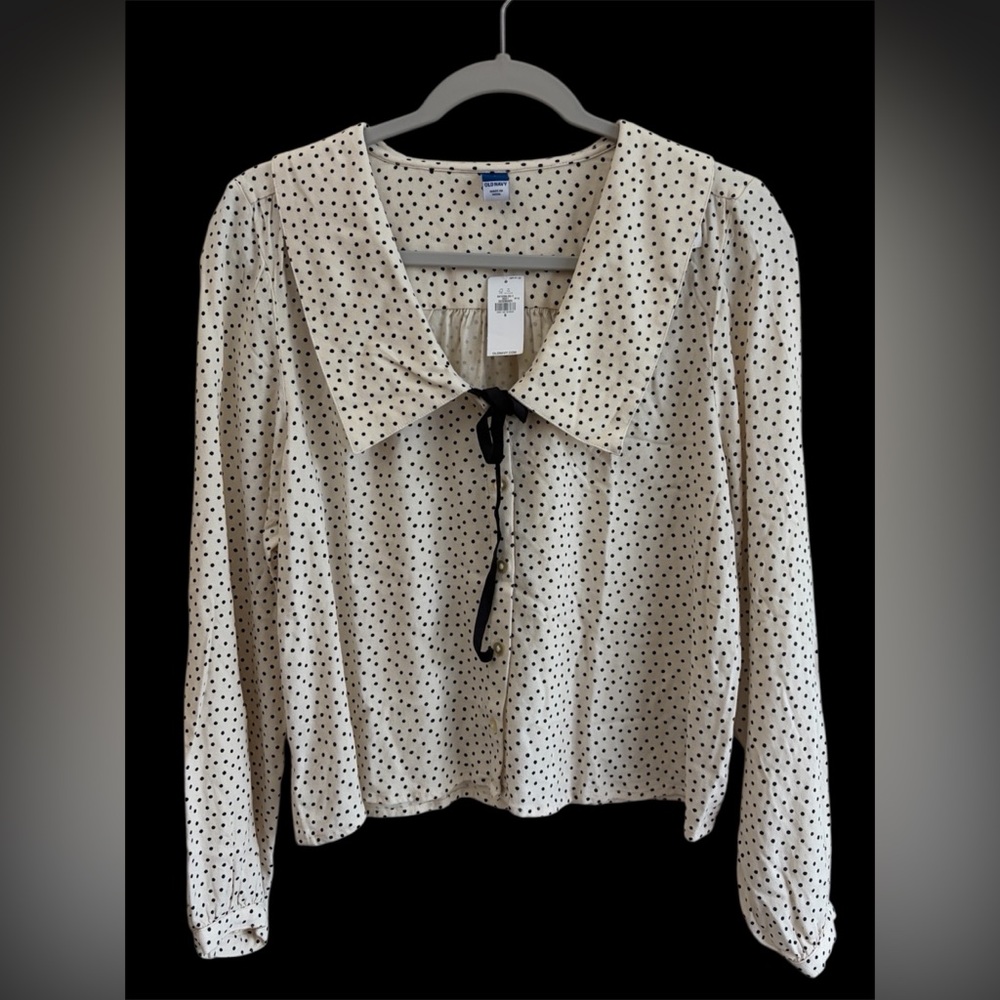 NWT Old Navy Cream Black Polka Dot Blouse Size Small Preppy Coquette Educator